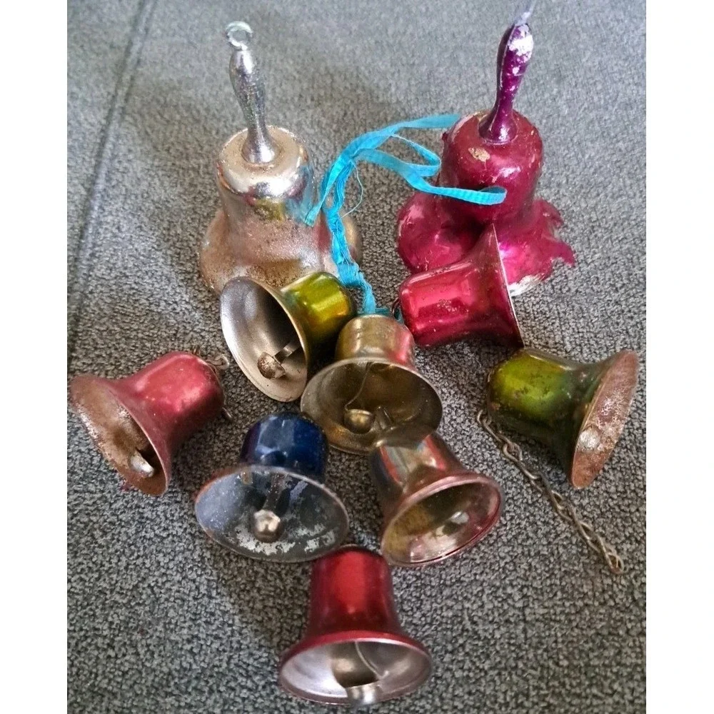 Lot Of 10 Vintage Christmas Bell Metal Ornaments‎ Multicolored